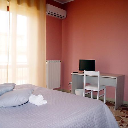 B&B Don Pedro Riposto Quarto foto